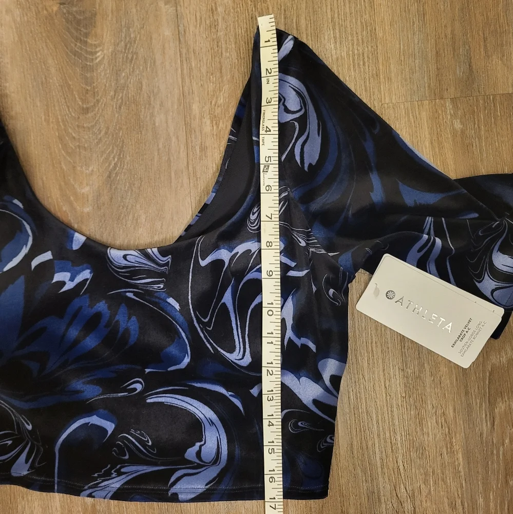 Athleta Exhilerate Velvet Crop Top Size Large Blue - Picture 9 of 12